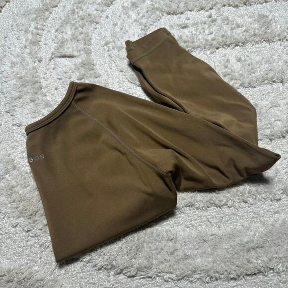 Paragon Long Sleeve Crop - Picture 3 of 6